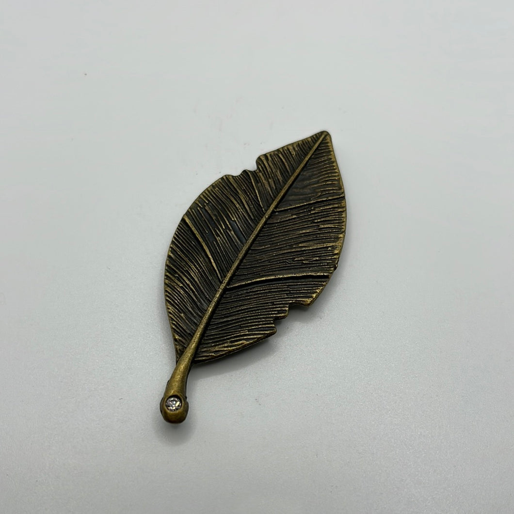 Feuille bronze.